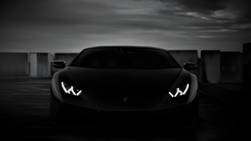 Wallpaper for Laptop 4K with Black Screen