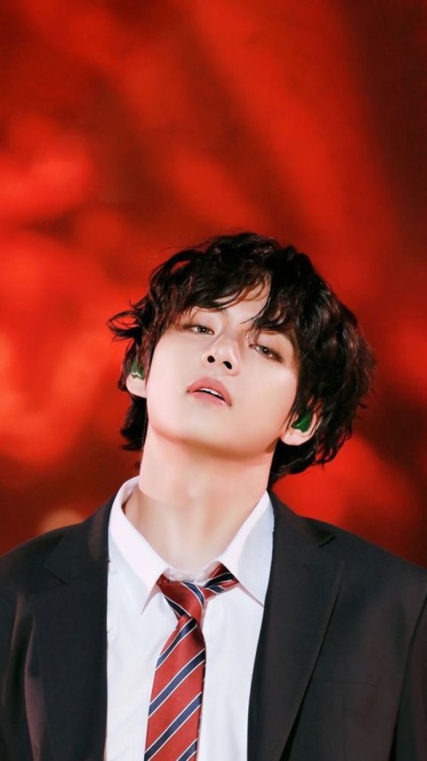Wallpaper Kim Taehyung BTS for Phone 4K