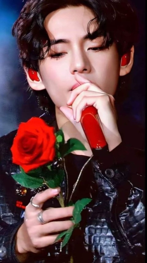 Wallpaper Kim Taehyung BTS HD for Phone