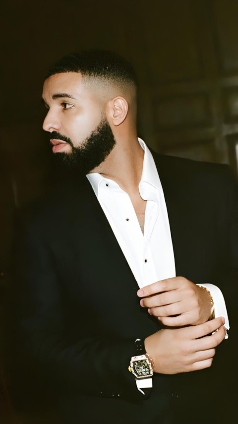 Wallpaper of Drake 4K for iPhone